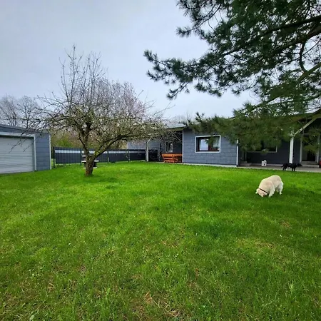 Lanckensburg Fewo1 - Doris アルテンキルヒェン